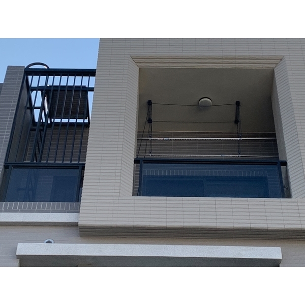 鋁門窗安裝,育鴻工程行