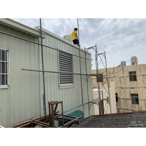 鐵皮屋加蓋,育鴻工程行