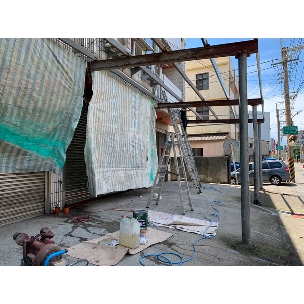 鐵皮屋採光罩,育鴻工程行