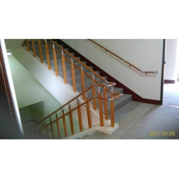 集合式住宅(二)~樓梯扶手,家葳企業有限公司