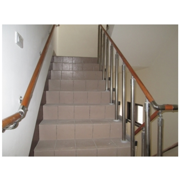集合式住宅(五)~樓梯扶手,家葳企業有限公司