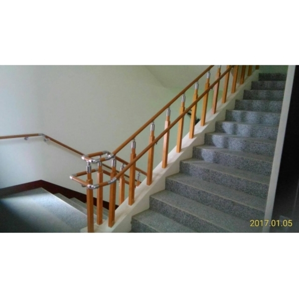 集合式住宅(二)~樓梯扶手-家葳企業有限公司