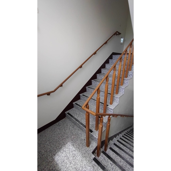 集合式住宅(六)~樓梯扶手 集合式住宅(六)~樓梯扶手-家葳企業有限公司