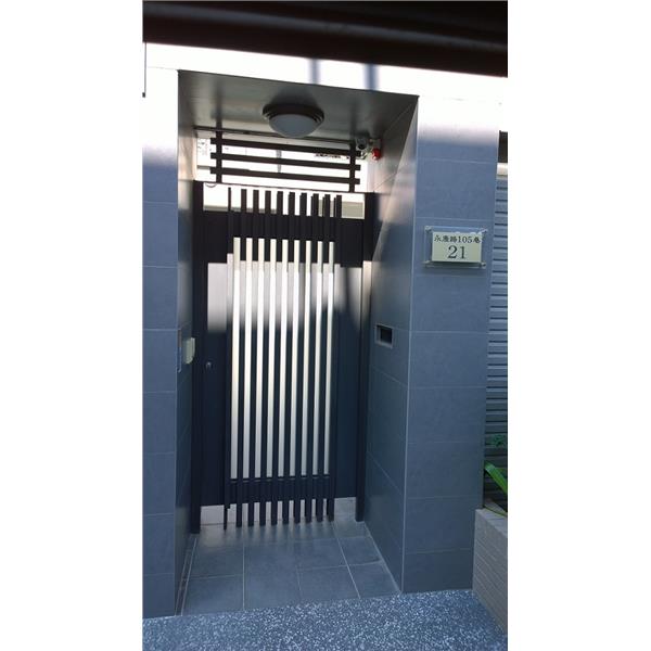 庭院側門1122,金世興門窗行