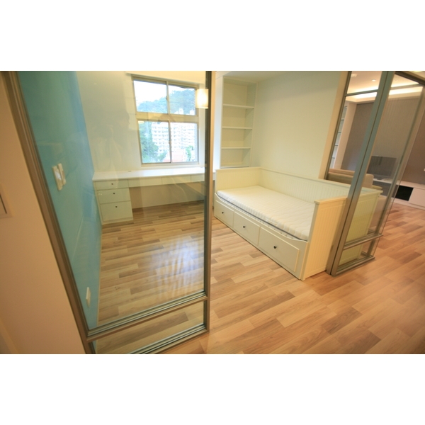 貴族系列6,禾仲國際實業有限公司