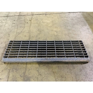 Serrated Tread,鈺剛實業有限公司