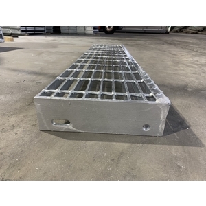 Stair Tread,鈺剛實業有限公司