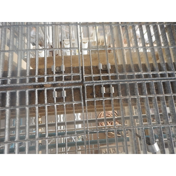 樓層格柵踏板 樓層格柵踏板,鈺剛實業有限公司