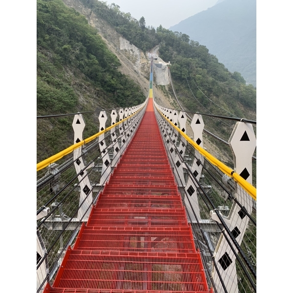 樓梯踏板,鈺剛實業有限公司