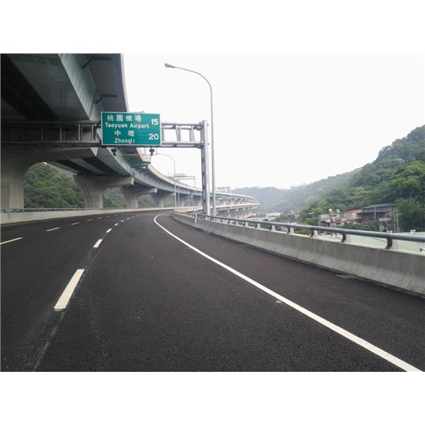 國道鋼管謢欄,子強金屬工業有限公司