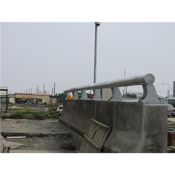 單層鋼管護欄,子強金屬工業有限公司