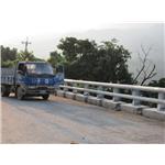 雙層鋼管護欄 - 子強金屬工業有限公司