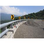 雙層鋼管護欄 - 子強金屬工業有限公司