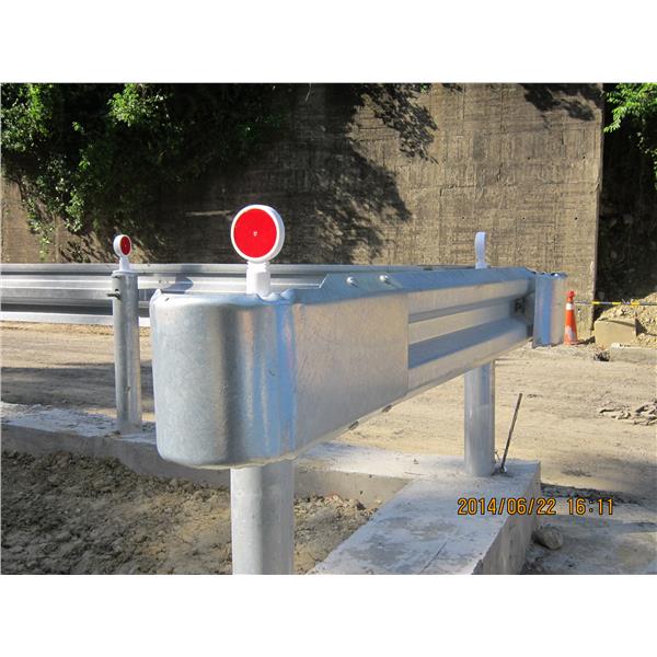 w型鋼管護欄,子強金屬工業有限公司