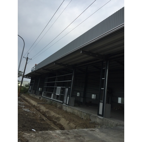 廠房新建-鋼鐵H鋼鐵,鑫誠鋼板材料行