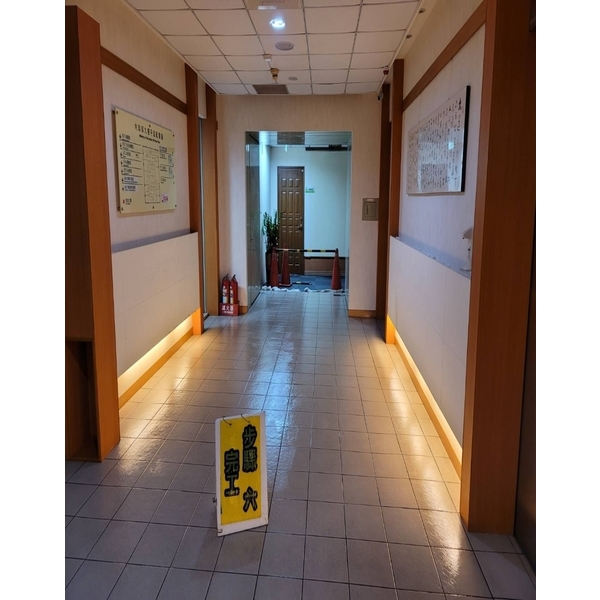 廁所及廊道止滑劑施工-玄閎科技有限公司