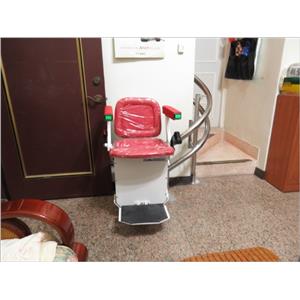 彎曲型樓梯升降椅,鐵獅福祉科技有限公司