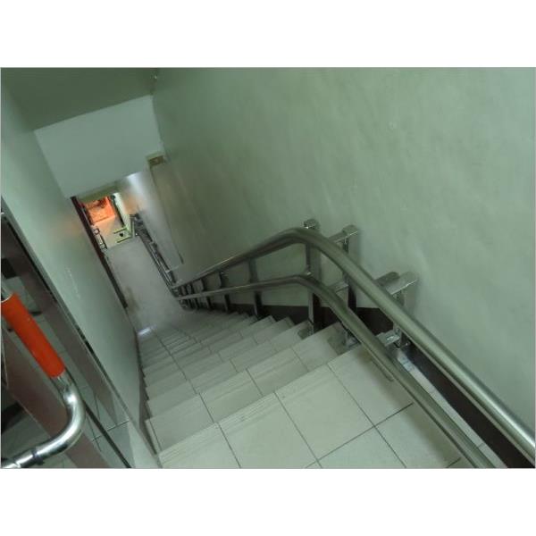 直線型樓梯升降椅,鐵獅福祉科技有限公司