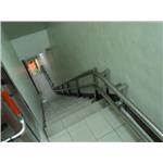 直線型樓梯升降椅 - 鐵獅福祉科技有限公司