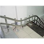 樓梯升降椅軌道 - 鐵獅福祉科技有限公司