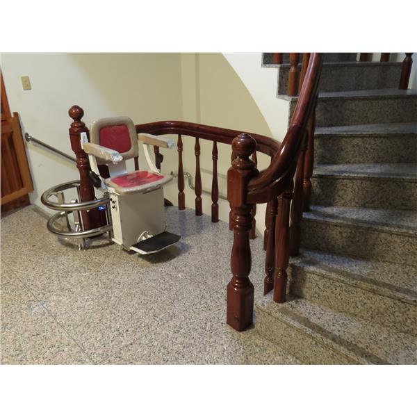 樓梯升降椅,鐵獅福祉科技有限公司