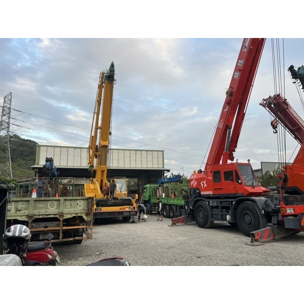 吊車起重工程-鋐陞吊車工程行