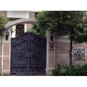 鍛造門 , 金峰捲門鎖店