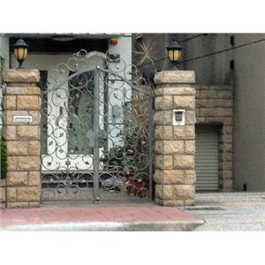 鍛造門 , 金峰捲門鎖店