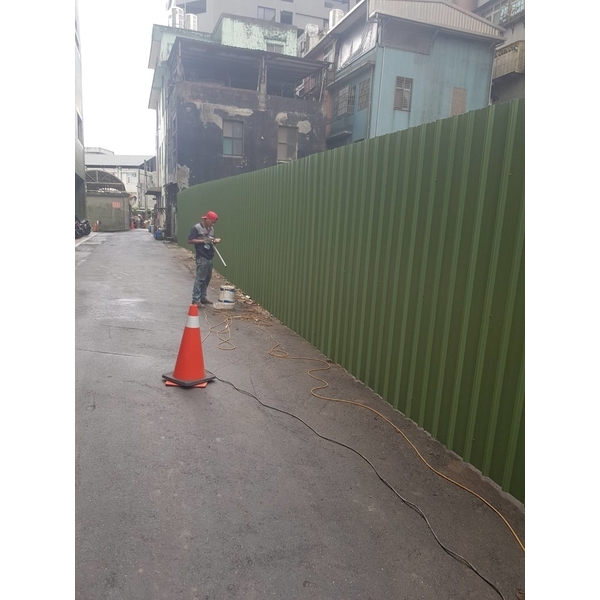 圍籬,聖福龍有限公司