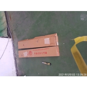 內湖大潤發-防火平推鎖＆門弓器 6張