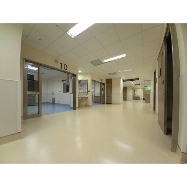 Armstrong晶盾無縫醫療級地板,安傢木地板公司