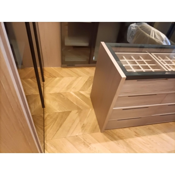 300條實木貼皮海島型魚骨拼