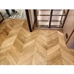 300條實木貼皮海島型魚骨拼 - 安傢木地板公司