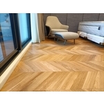 300條實木貼皮海島型魚骨拼 - 安傢木地板公司