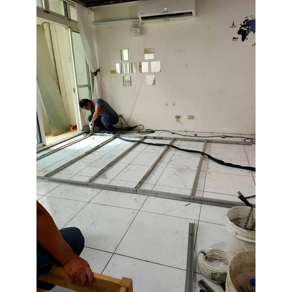 鐵工鋁門窗工程-鑫瑋工程有限公司