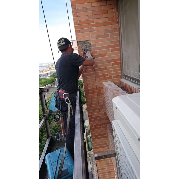 外牆磁磚剝落修繕工程-鑫瑋工程有限公司