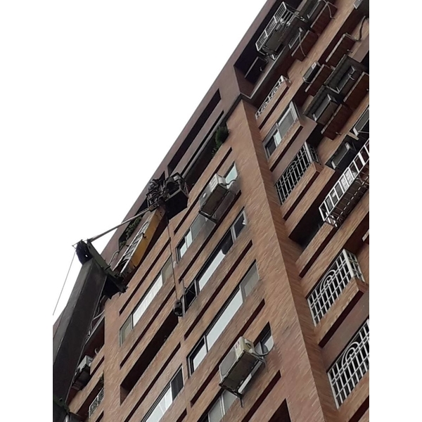 外牆磁磚剝落修繕工程-鑫瑋工程有限公司