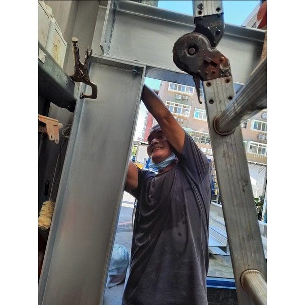 鐵工鋁門窗工程,鑫瑋工程有限公司