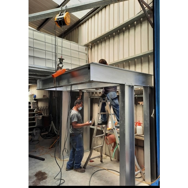 鐵工鋁門窗工程-鑫瑋工程有限公司