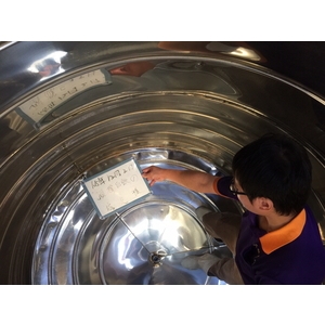 女宿舍白鐵水塔清洗後