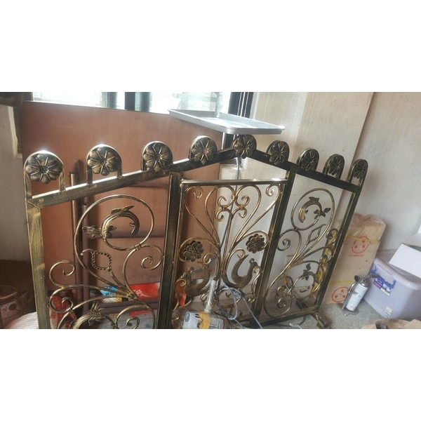 藝術屏風,鴻昇鐵工廠