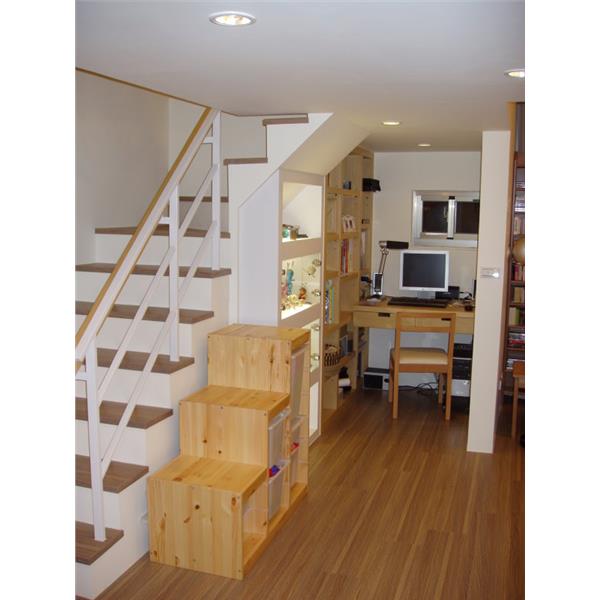 稜稜設計-新店中興路周公館-樓梯區,翔稜室內裝修有限公司