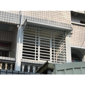 防盜窗+塑鋁板兩棚