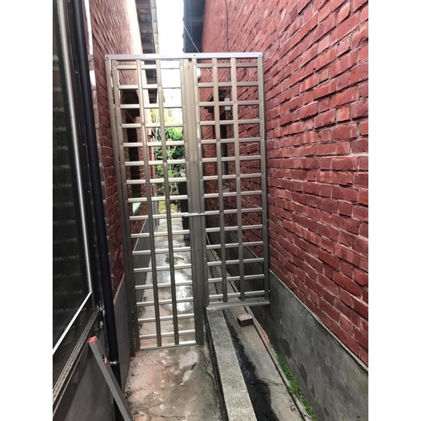 防盜門,鼎發鋁門窗