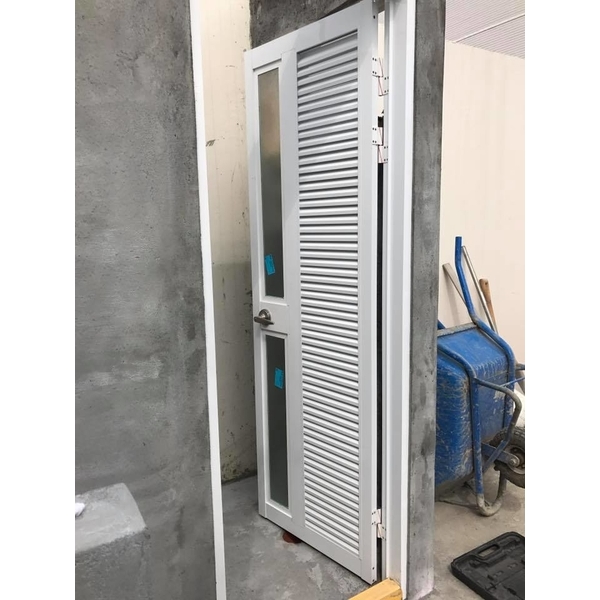 鋁製浴廁門 鋁製浴廁門-鼎發鋁門窗