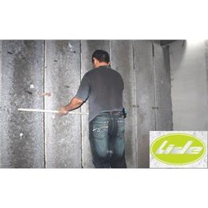 施工步驟4以蝴蝶夾假固定調整牆板平整度01 , 立得開發有限公司