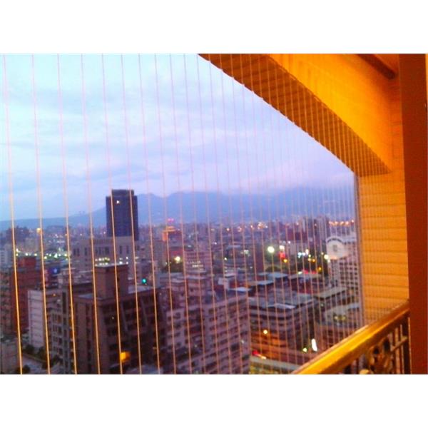 陽台隱型鐵窗 陽台隱型鐵窗,尚勇科技有限公司