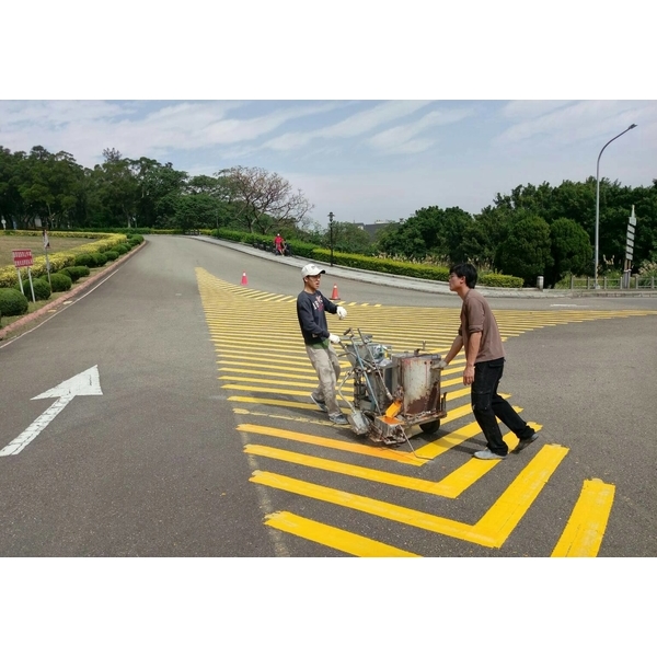 熱拌道路標線,玖錩實業有限公司