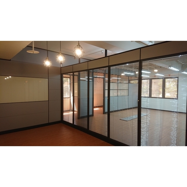 6公分內置式鋁百葉,肖恩實業有限公司