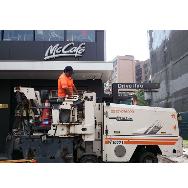 04,續升路面機械有限公司